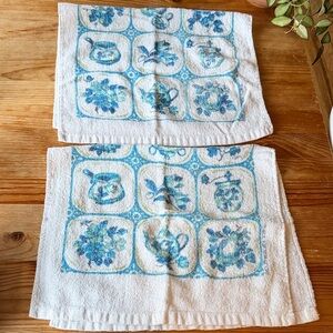 Vintage Floral Patterned Kitchen Towels